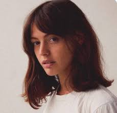 Looking for a voice teacher in Ravenswood/lincoln square. Any  recommendations? In person, private lessons preferred!