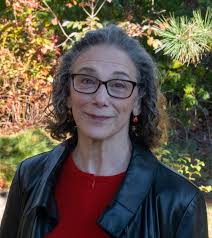 In historic Lexington, where does a monument to women belong?