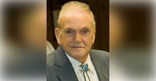 Arthur Mccormick's Instagram, Twitter & Facebook