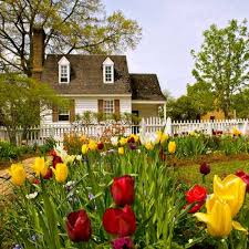 Floral, planning, event production, wedding officiant. Spring Flowers In Colonial Williamsburg Beautiful