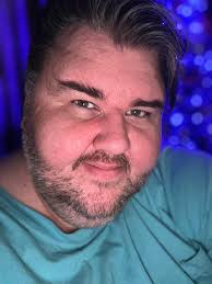 Josh Adams (@realjoshadams) • Instagram photos and videos