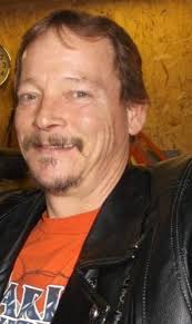 Search Robert Manriquez Obituaries and Funeral Services