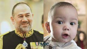 Orang islam sendiri bayak yak tutup aurat baru nak berjinak belajar islam dah kena tinggal dia muallaftak tahu bab ugama islam tak ada siapa nak ajar kasian. Sultan Muhammad V Claims Rihana Oksana S Son Doesn T Look Like Him Hype Malaysia