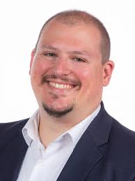 Thomas Mansell's Instagram, Twitter & Facebook