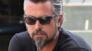 Watching the crew work together makes me wish I was part of that garage.