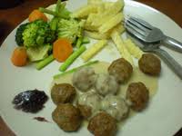 Berikutan juga dengan perintah kawalan pergerakan. Swedish Meat Ball Ala Ikea Bebola Daging Myresipi