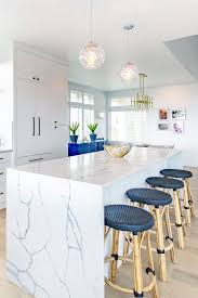 Bedroom beach theme from our amazing beach house tours, as well as beach bedroom decor inspiration with an assortment of beach themed bedding that's available for purchase thru wayfair or amazon. Pin On Beach Kitchens Coastal Dining Rooms Beach Kitchen Ideas Nautical Kitchen Coastal Dining Room