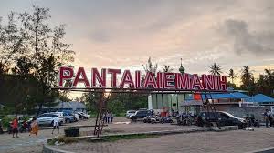 Pantai cantik dengan hamparan pasir cokelat keputihan, ombak yang bersahabat dan memiliki pemandangan yang indah. Masuk Objek Wisata Pantai Air Manih Tak Perlu Uang Tunai Cukup Pakai Uang Elektronik Brizzi Tribun Padang