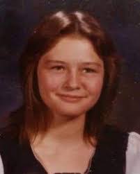 Shelly Buckley's Instagram, Twitter & Facebook