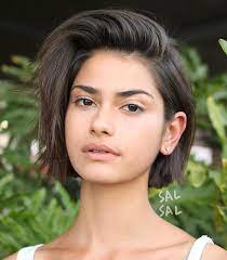 50 Short Hairstyles For Round Faces With Slimming Effect Hair Adviser Short Hair Styles For Round Faces Thick Hair Styles Hair Styles
