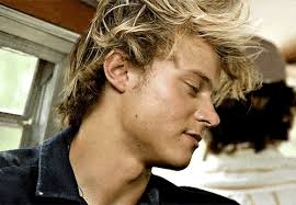 Jj is the loose cannon in the pogues. Hey There Outer Banks Actors At The Bottom