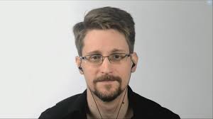 Edward snowden, the nsa, and the u.s. Us Whistleblower Edward Snowden Beantragt Russischen Pass Zdfheute