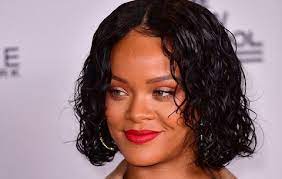 Apply a deep conditioning protein treatment to your hair and use the comb to spread it evenly through your hair. Wet Look Hair How To Do Wet Look Hair And Make It Last All Day