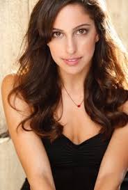 01.12.1984 (36 let) chicago, illinois, usa. Laura Nicole Harrison