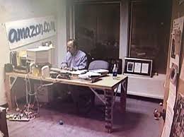 Jeffrey preston «jeff» bezos фамилия при рождении — йоргенсен; Bezos Dzhef Jeff Bezos