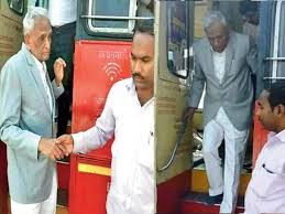 Deshmukh represented sangola in solapur district in the state legislative assembly for 11 terms since 1962 across multiple terms and served as an mla for 54 years. Qfupdm6o01k6am