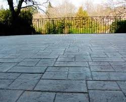 Pose De Sols En Beton Imprime Beton Imprime Sol Beton Terrasse Beton Imprime