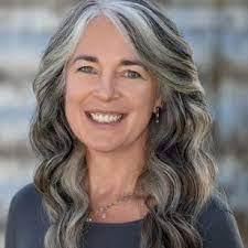 Trish Keegan's Instagram, Twitter & Facebook