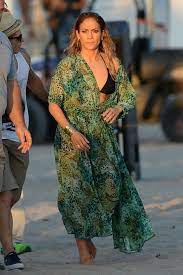 Celebrities On Permanent Vacation Celebrity Swimwear Celebrity Bikini Bodies Celebrity Casual Outfits