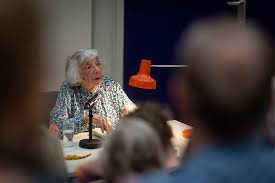 Erst siebzehn jahr und schon verliebt — margot friedländer feat. You Need To Take Over As Witnesses In Our Place Featured Stories Freie Universitat Berlin