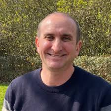 Aaron Vallance's Instagram, Twitter & Facebook