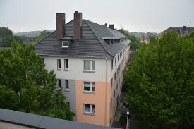 Die wohnung befindet sich in einer ruhigen lage in einer sackgasse im süden von witten. Pin Auf Wohnen In Witten