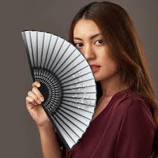 Hand Fan Folding, Paper Fan, Japanese Fan with Tassel, Folding Fan, Silk  Fabric and Bamboo Ribs Folding Fan, Hand Fans Craft Fan for Birthday  Wedding Party Decoration (Black) : Amazon.co.uk: Home &
