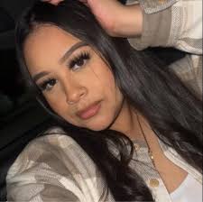 Lizbeth Martinez (@lizzie.martinez.798) • Facebook