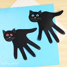 The science discussions behind it. 25 Halloween Crafts For Kids Art And Craft Tutorials Ideas Easy Peasy And Fun