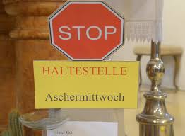 Winfried kretschmann beim politischen aschermittwoch. Was Besagt Das Aschenkreuz Am Aschermittwoch