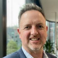 Tim Dow's Instagram, Twitter & Facebook