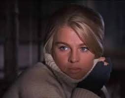 Drum (Ghana), November 1963. Julie Coker of Nigeria