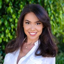 Noelle Freeman Email & Phone Number