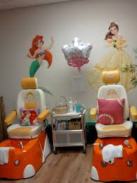 More Of The Nail Salons Should Do This What A Great Idea For Those Little Girls That Come In Kids Salon Nail Salon Decor Nail Salon