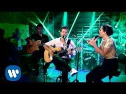 Sous Le Ciel De Paris Zaz Et Pablo Alboran Carminho E Pablo Alboran Perdoname 1001 Topvideos Cantando Alboran Musica Para Recordar