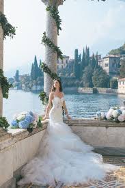 Gorgeous Lake Como Wedding With Epic Fashion Style Photography Wedding Venues Italy Lake Como Wedding Wedding Dress Train