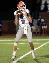 Chatting With Hersey S Qb Ryan Justice Class Of 2019 About The Season So Far Playoffs Herseys Football Video Games Class Of 2019