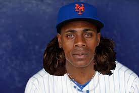 New york mets pitcher jacob degrom was easily recognized during the team's world series run by his long, brown hair, which he has decided to keep. How Would Different Mets Look If They Had Jacob Degrom Hair Amazin Avenue