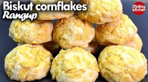 Dari bijian jagung kering varietas tertentu juga dapat dibuat brondong jagung. Biskut Cornflakes Rangup Crunchy Dan Mudah Malay Kitchen