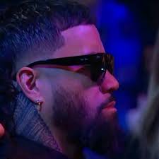 IF YOU ARE MY REAL FAN SAY YEET