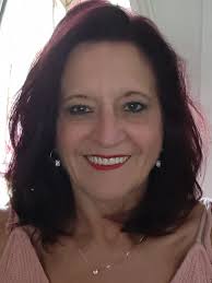 seeing all these comments and wow do you guys not like Karla😭😭 what did  she do??