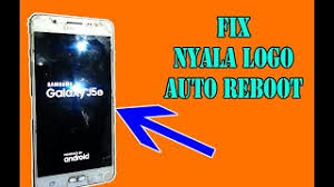 Cara ini ampuh untuk mengatasi hp stuck logo maka kabar baik bagi anda pengguna yang sedang memgalami kerusakan pada yang hanya muncul logo. Cara Memperbaiki Hp Samsung Yang Hanya Muncul Logo Samsung Bisako Channel