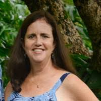 Stacy Whitten's Instagram, Twitter & Facebook