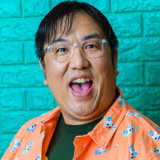 Mina Yang (@theminayang) • Facebook