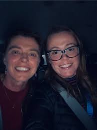 Lynette Barlow's Instagram, Twitter & Facebook