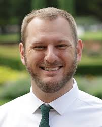 Travis Engel's Instagram, Twitter & Facebook