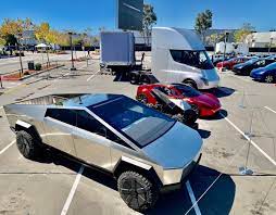 Is elon musk taking tesla private? Elon Musk On Twitter Cybertruck Atv Roadster Semi C A R S