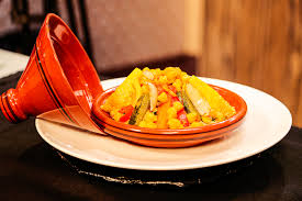 Réalisez en 16 étapes cette recette de couscous aux fruits, chocolat et cannelle avec cuisineaz. Couscous Marocain Au Boeuf Et Legumes Du Soleil