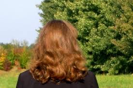 Auch sehr welliges haar kann mit dieser methode. Locken Shampoo Fur Glatte Haare Verwenden Das Sollten Sie Beachten