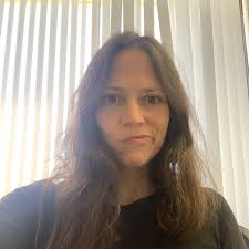 Sarina Neer VO artist